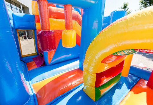 Achetez un châteaux gonflables multiplay avec un toboggan, des objets amusants sur la surface de saut et des objets 3D saisissants pour les enfants. Achetez des toboggan châteaux gonflables en ligne chez JB Gonflables France