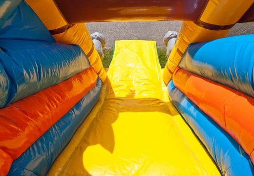 Achetez un châteaux gonflables multiplay d'intérieur avec toboggan sur le thème du bateau pirate pour les enfants. Commandez des toboggan châteaux gonflables en ligne chez JB Gonflables France