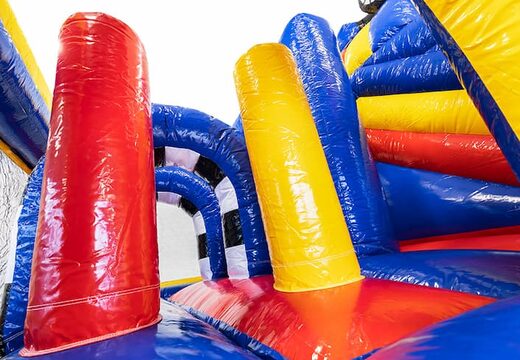 Châteaux gonflables multiplay de formule 1 avec un toboggan, des objets amusants sur la surface de saut et des objets 3D accrocheurs à acheter pour les enfants. Commandez des toboggan châteaux gonflables en ligne chez JB Gonflables France