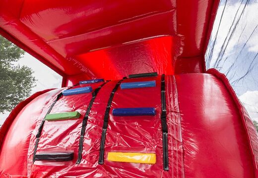 Achetez un parcours d'obstacles gonflable de 8 mètres avec des objets 3D sur le thème du feu pour les enfants. Commandez des parcours d'obstacles gonflables maintenant en ligne chez JB Gonflables France