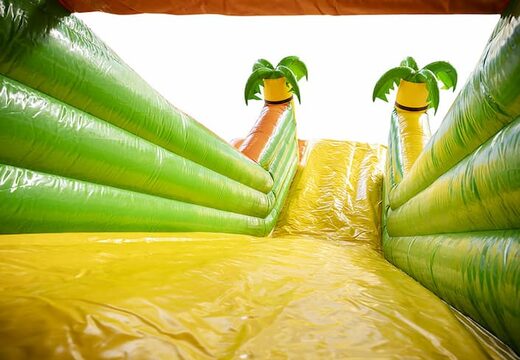 Achetez le toboggan gonflable parfait sur le thème des gorilles avec des objets 3D pour les enfants. Commandez des toboggans gonflables maintenant en ligne chez JB Gonflables France