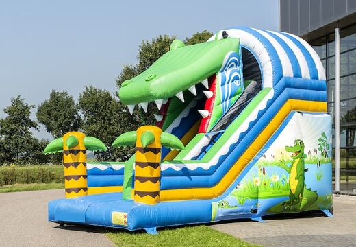 Toboggan gonflable spectaculaire sur le thème du crocodile aux couleurs gaies pour les enfants. Achetez des toboggans gonflables maintenant en ligne chez JB Gonflables France