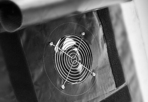 commander une capsule de voiture transparente gonflable pour véhicules