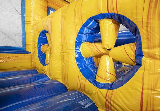 Commandez un parcours d'obstacles de 19 mètres de long sur le thème du marbre avec des objets 3D assortis et des parcours doubles dans différents thèmes pour les enfants. Achetez des parcours d'obstacles gonflables en ligne maintenant chez JB Gonflables France