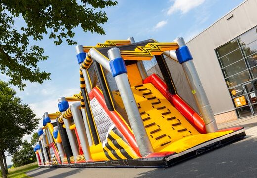 Commander un méga parcours d'obstacles